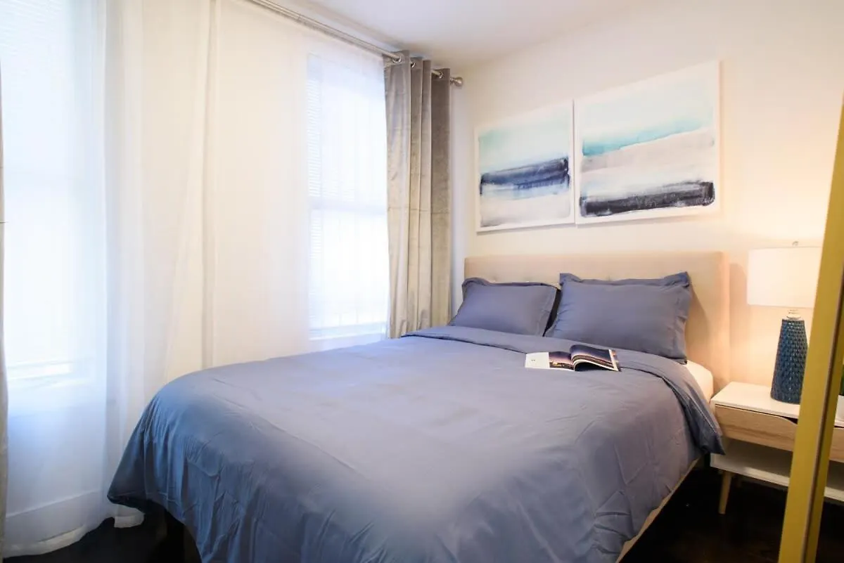 39-1 Renovated 3Br Apartment New York 0*,  United States