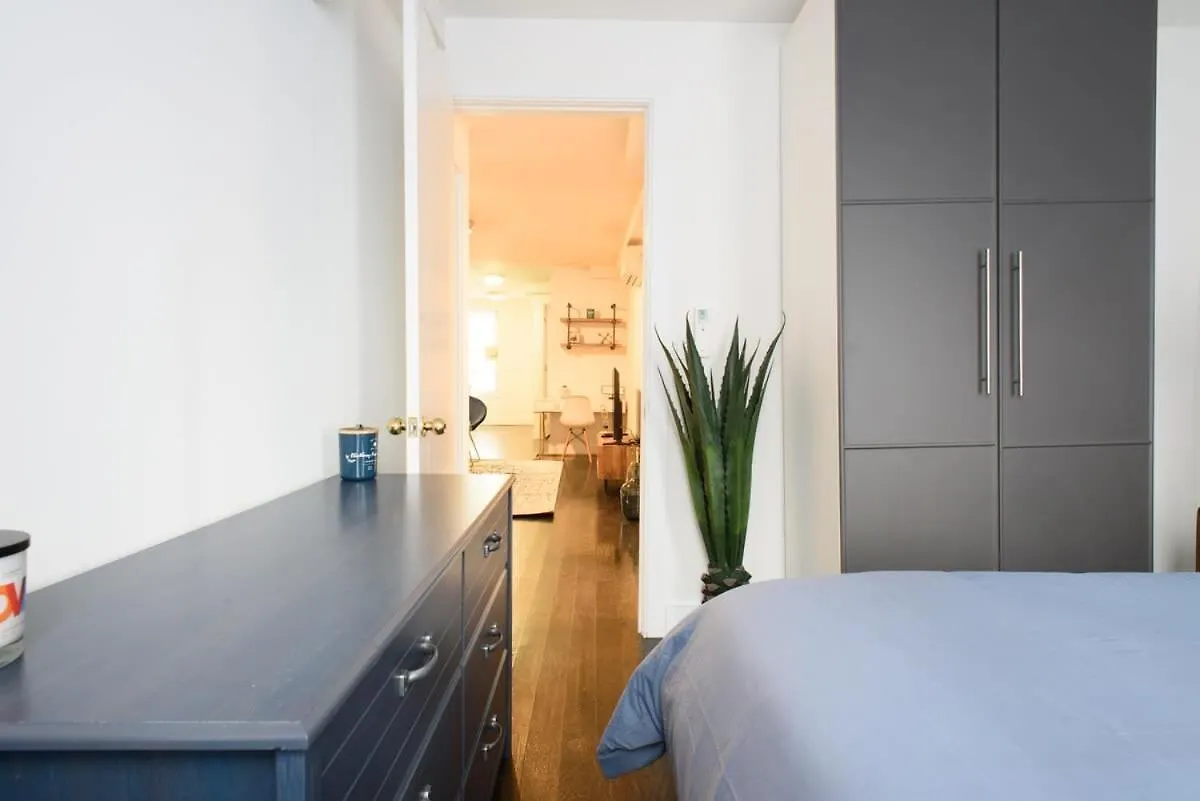39-1 Renovated 3Br Apartment New York United States